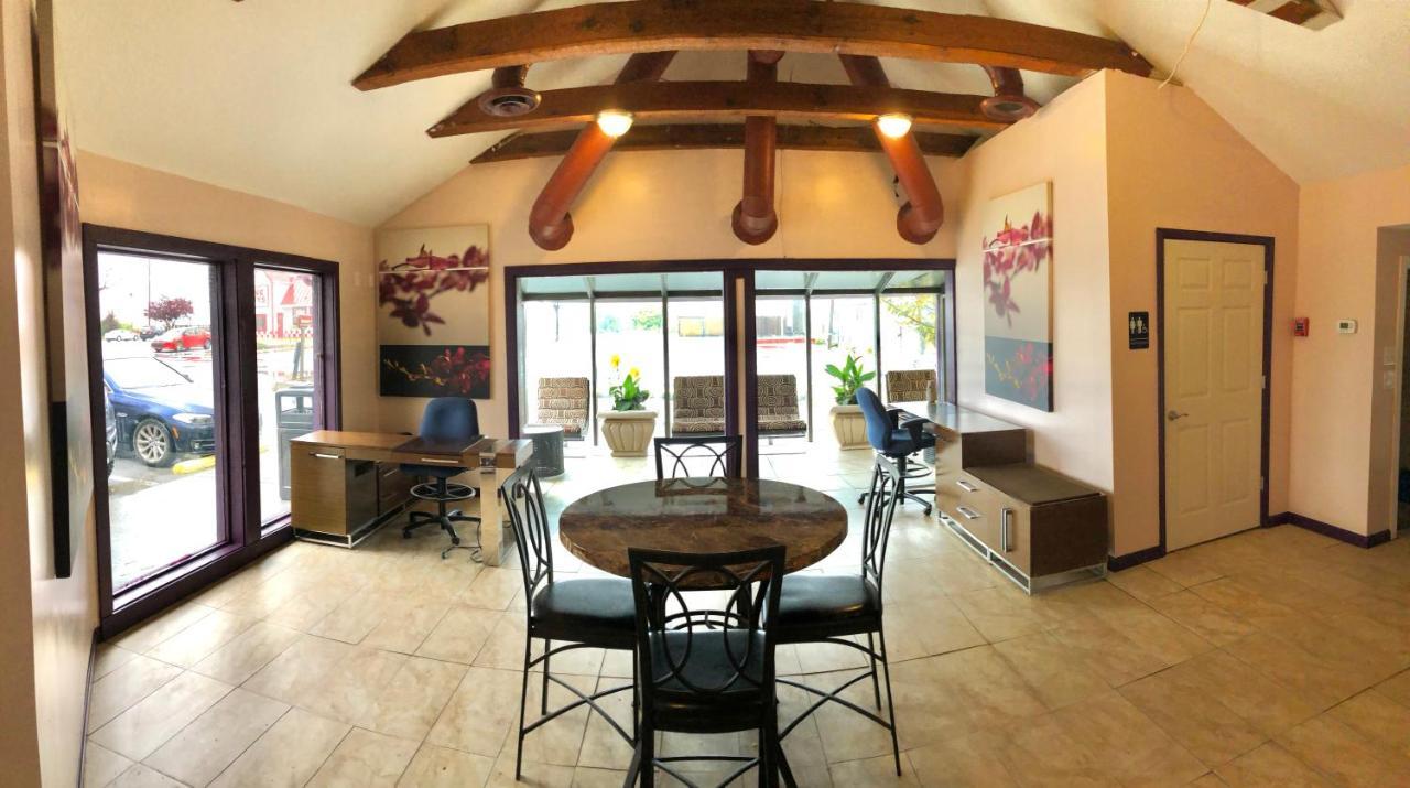 Apm Inn And Suites Winchester Esterno foto
