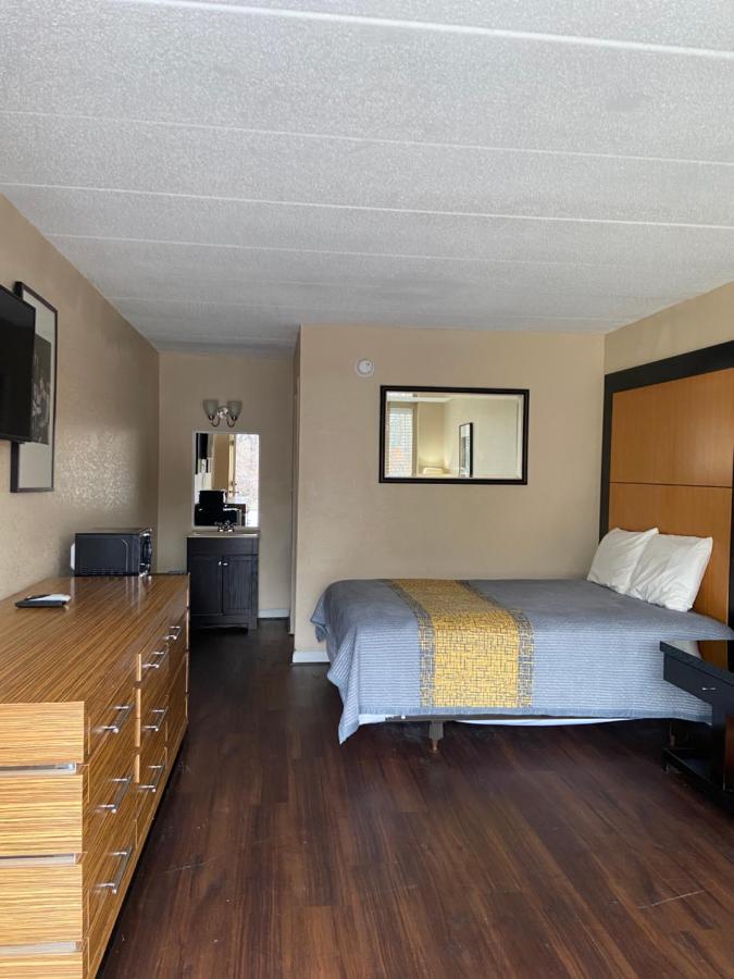 Apm Inn And Suites Winchester Esterno foto